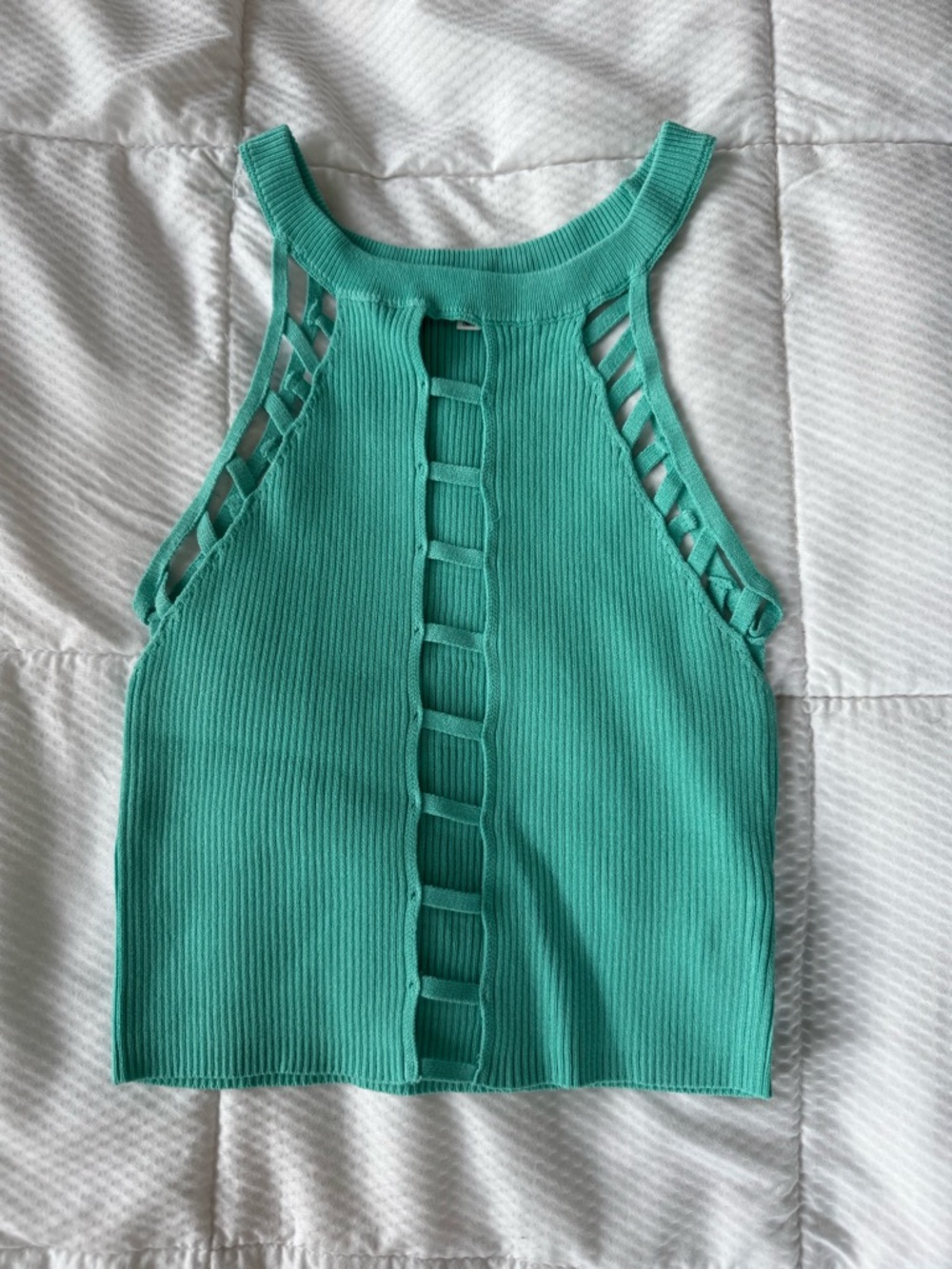 Women’s Sleeveless Cutout Tank Top | Size Small, Never Worn ✨